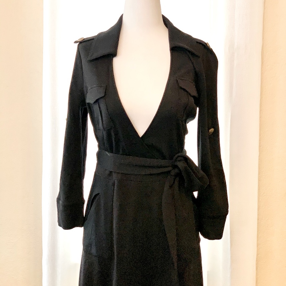Diane Von Furstenberg Black V-Neck Midi Wrap Dress